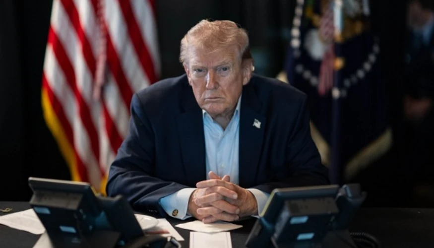 Рекордні 6 доларів за галон: Трамп в Ірландії закликав Україну змінити цілі ударів